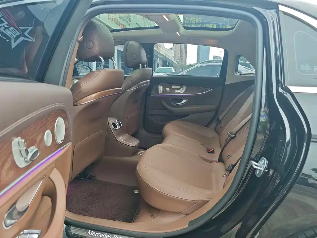 Mercedes-Benz E-Class 2022 из CN, фото 10