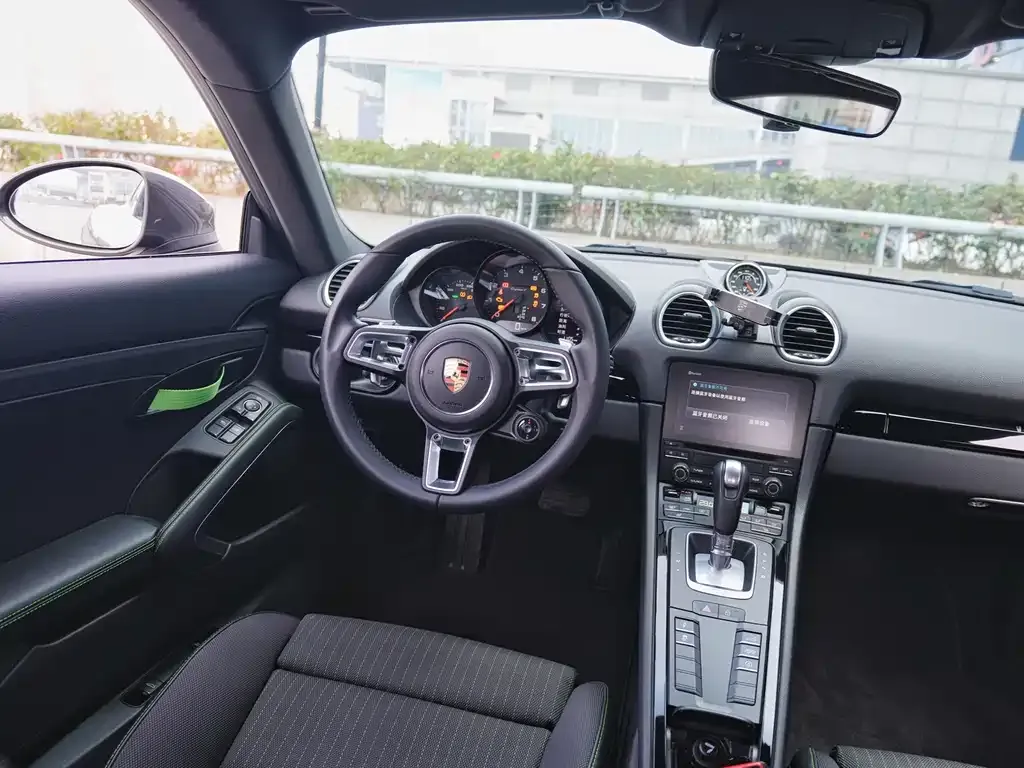 Porsche 718 2023 из CN, фото 10