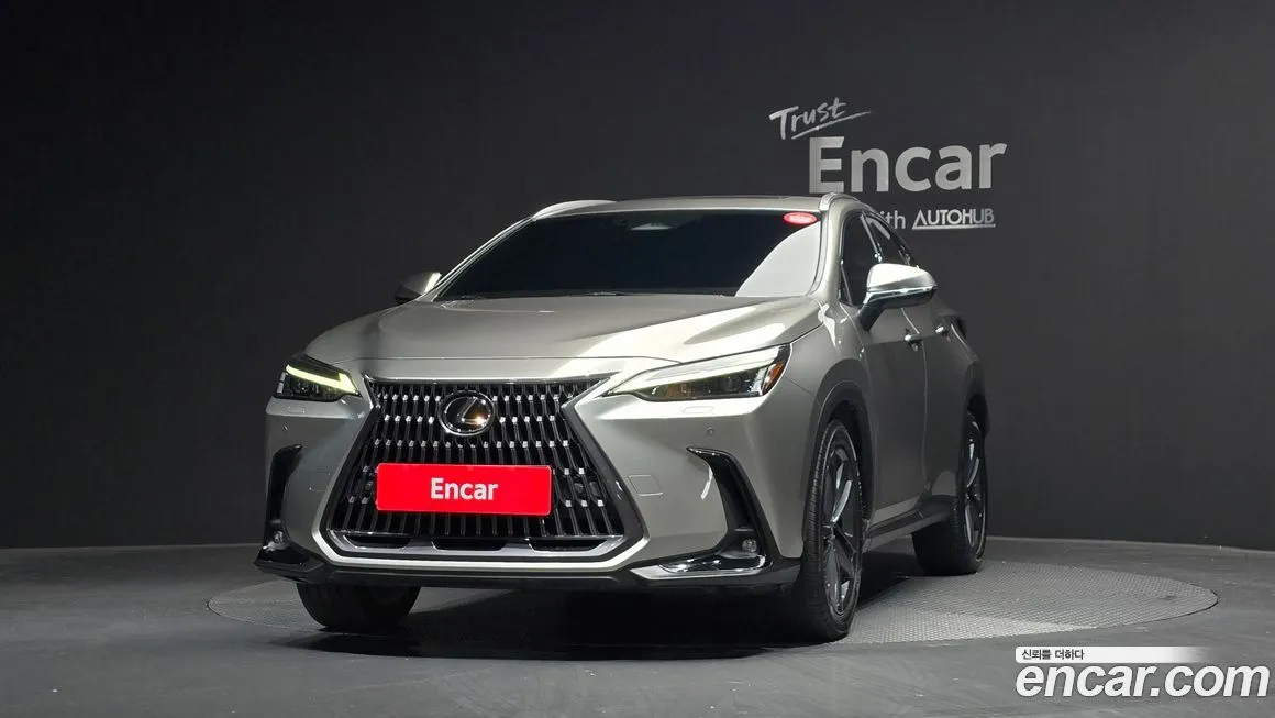 Lexus NX 2023 из KR, фото 2