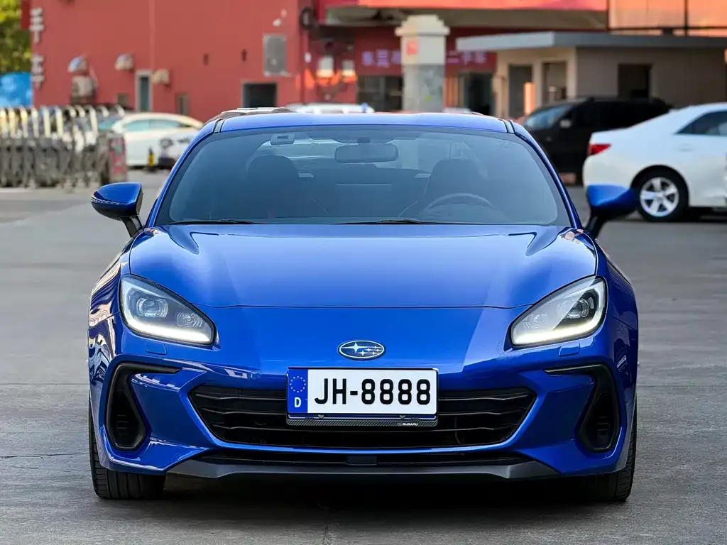 Subaru BRZ 2022 из CN, фото 2