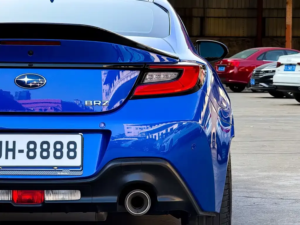 Subaru BRZ 2022 из CN, фото 5