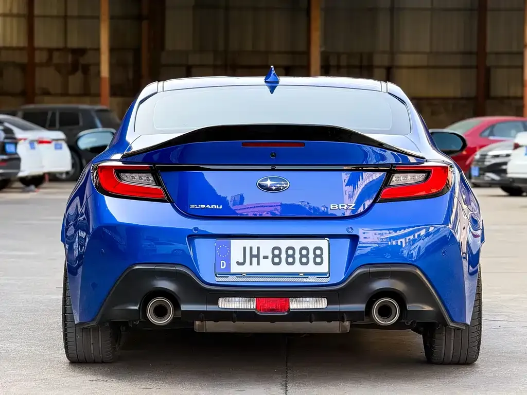 Subaru BRZ 2022 из CN, фото 7