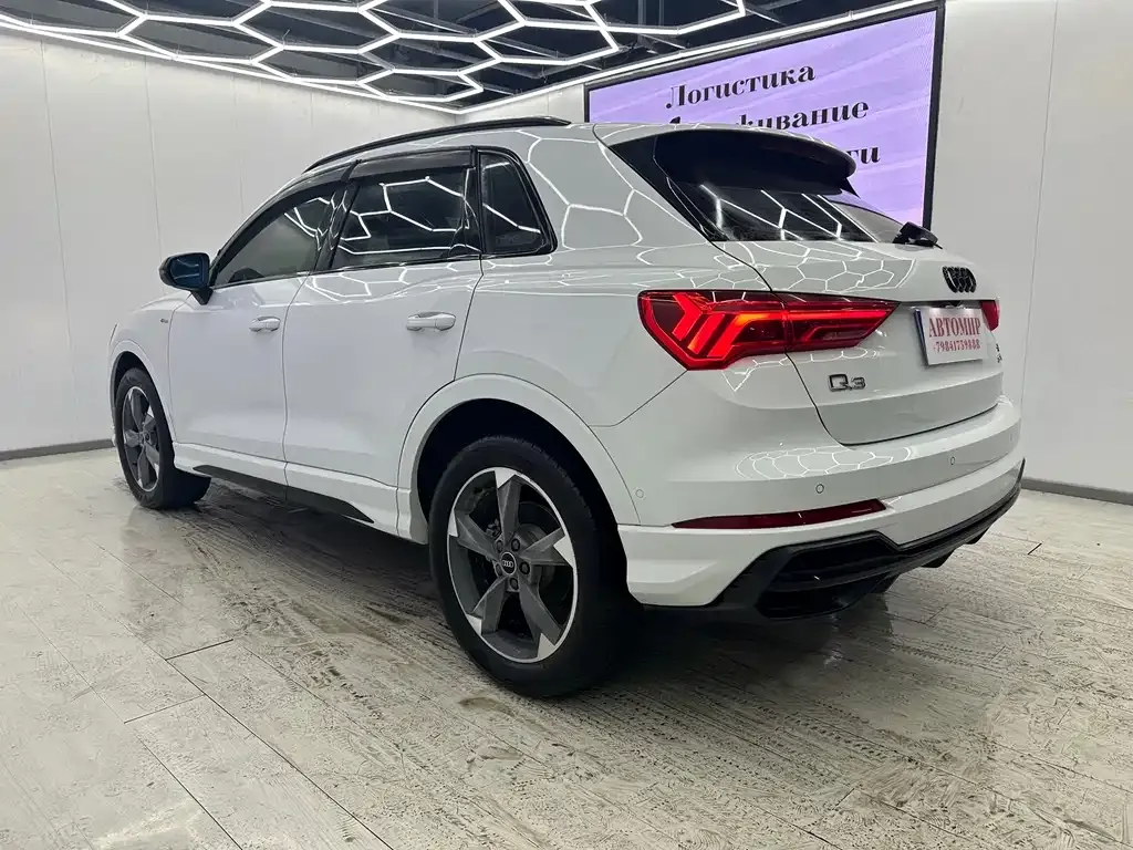 Audi Q3 2021 из CN, фото 5