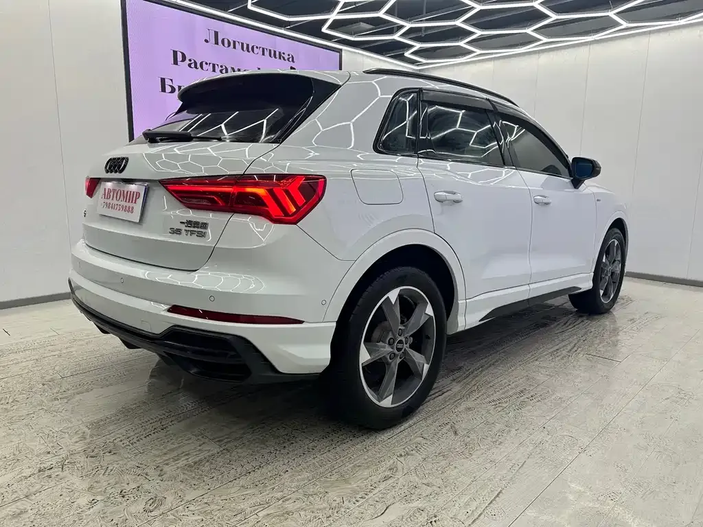 Audi Q3 2021 из CN, фото 10