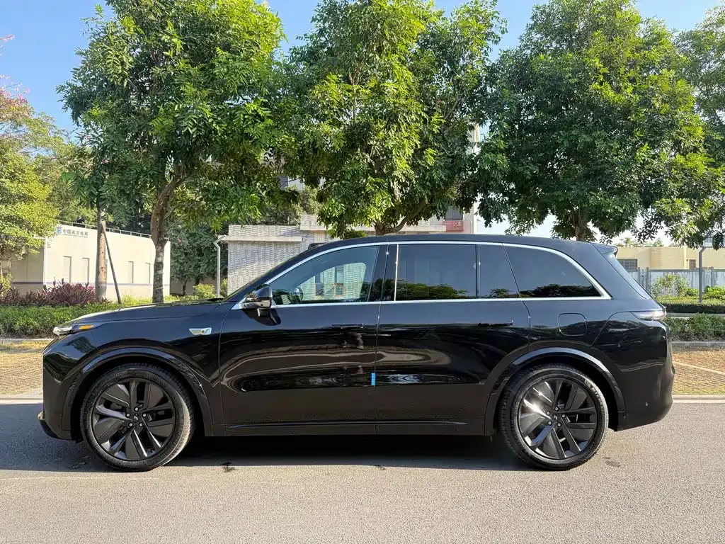Li Auto L8 2024 из CN, фото 4