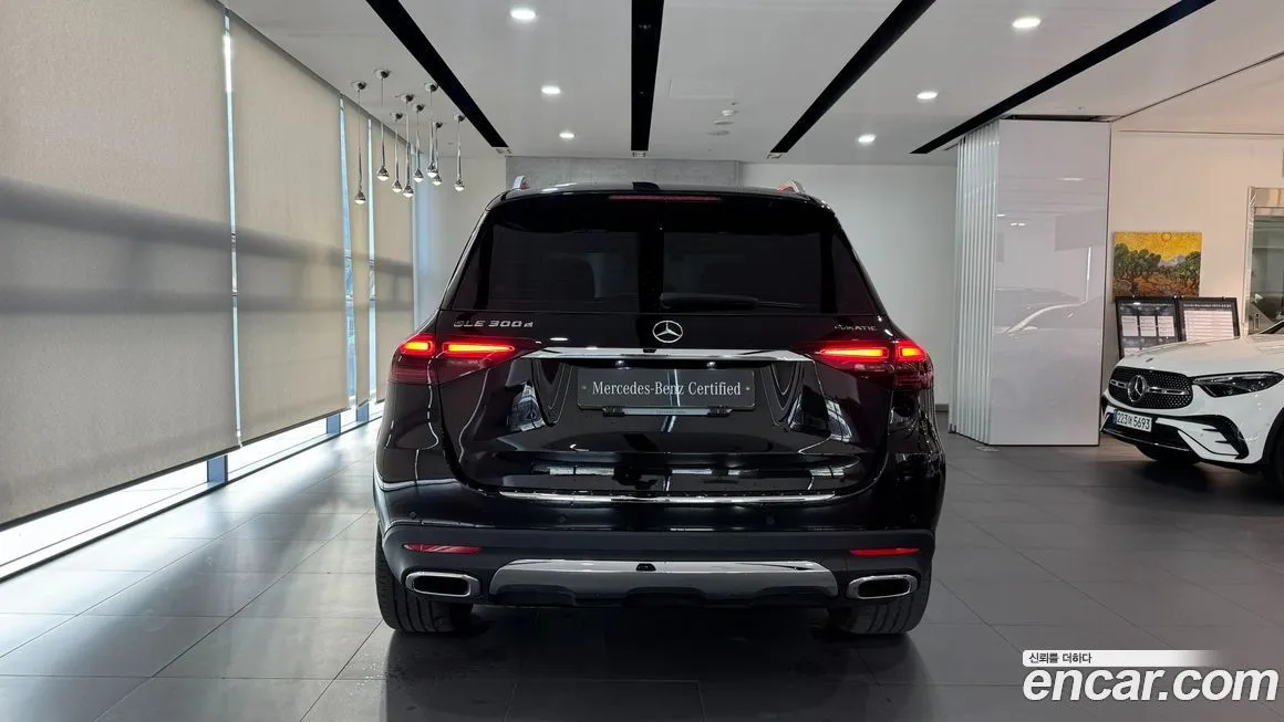 Mercedes-Benz GLE-Class — фото 7