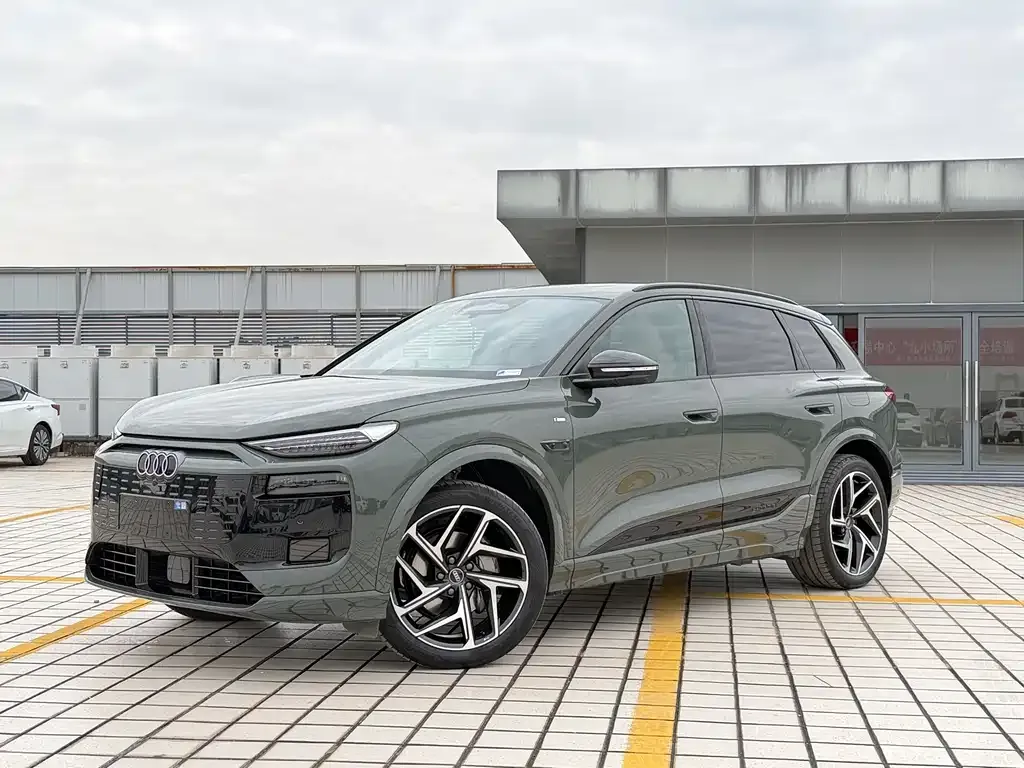 Audi Q6L e-tron 2025 из CN, фото 1