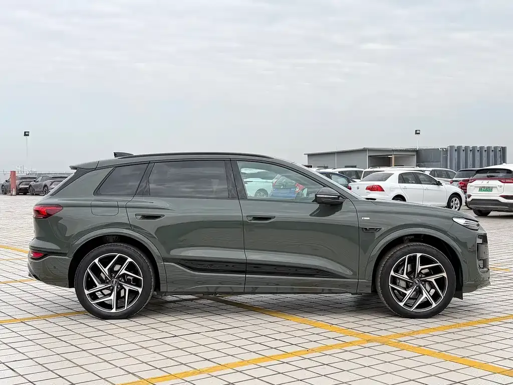 Audi Q6L e-tron 2025 из CN, фото 9