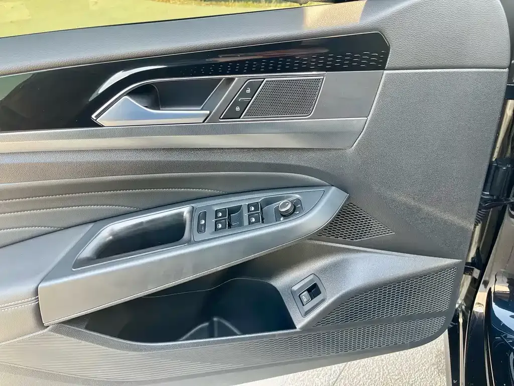 [object Object] Passat 2024 из CN, фото 6