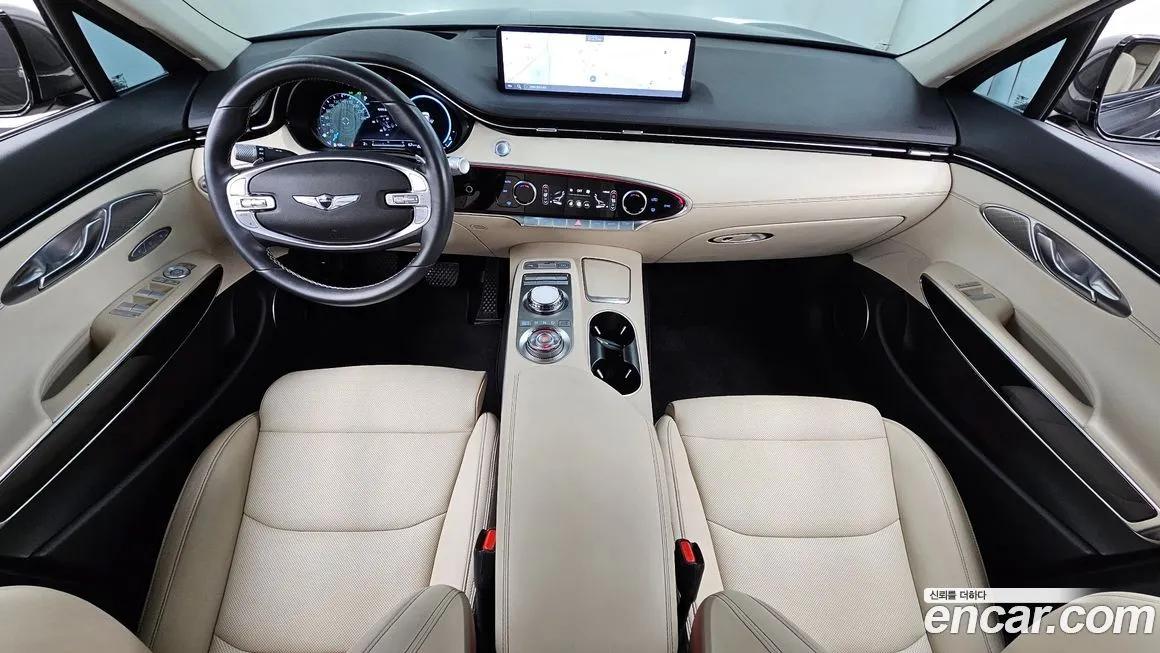 Genesis GV70 — фото 10