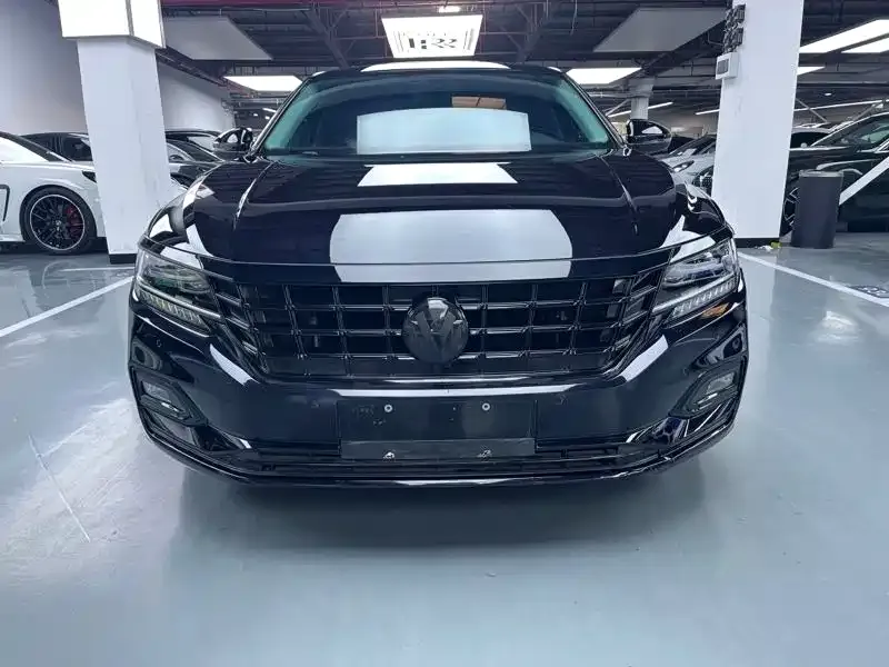 Volkswagen Passat — фото 3