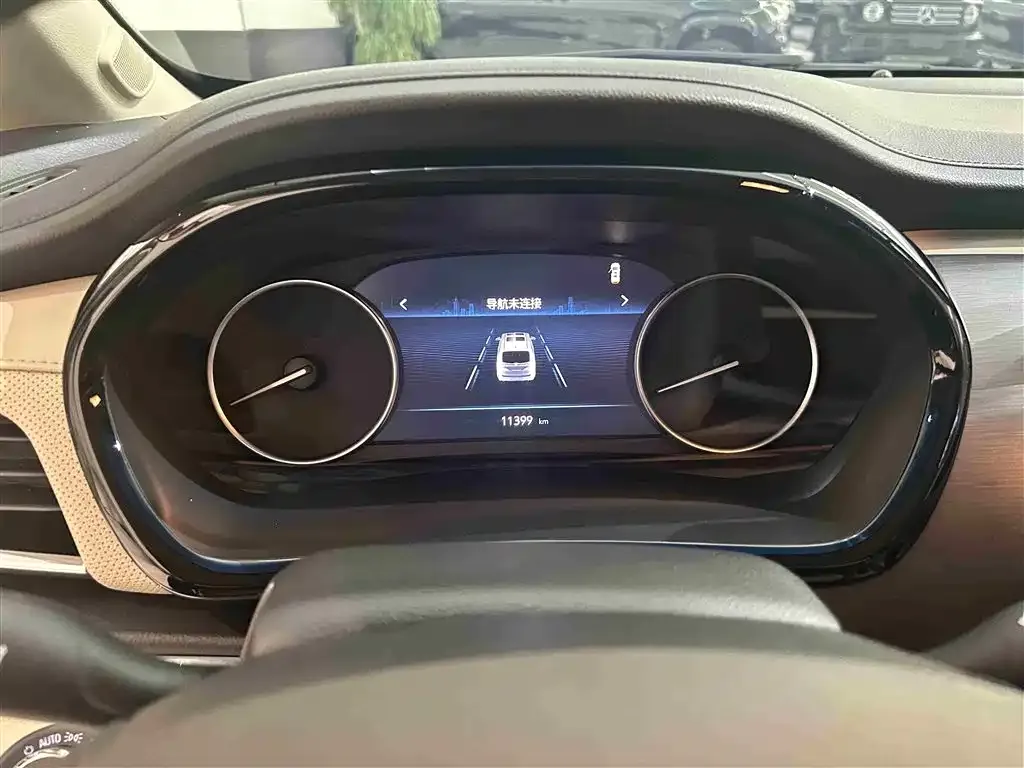 Buick GL8 2024 из CN, фото 8