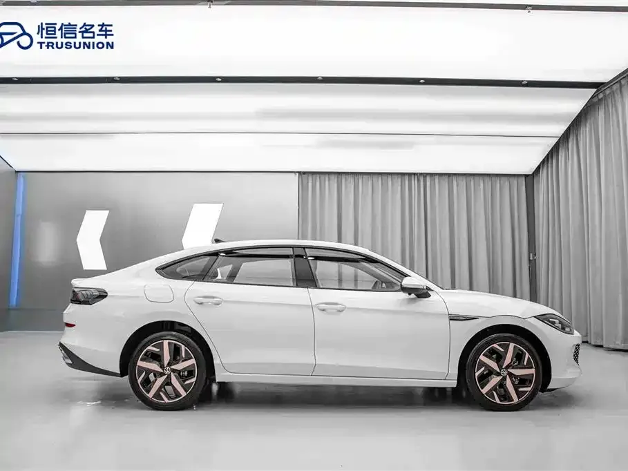 Volkswagen Lamando 2024 из CN, фото 4