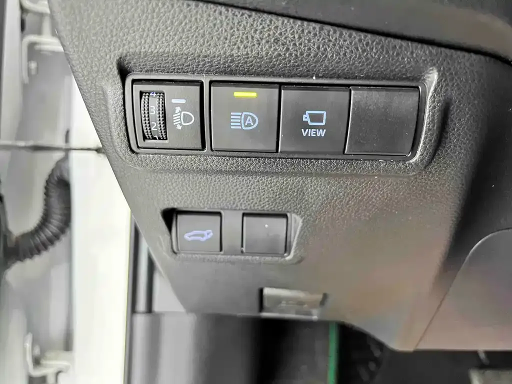 Toyota Frontlander 2022 из CN, фото 10