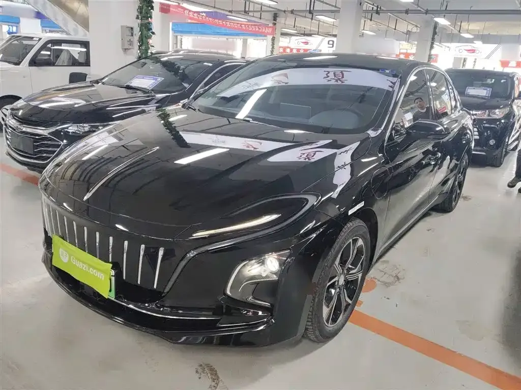 Hongqi E-QM5 2023 из CN, фото 1