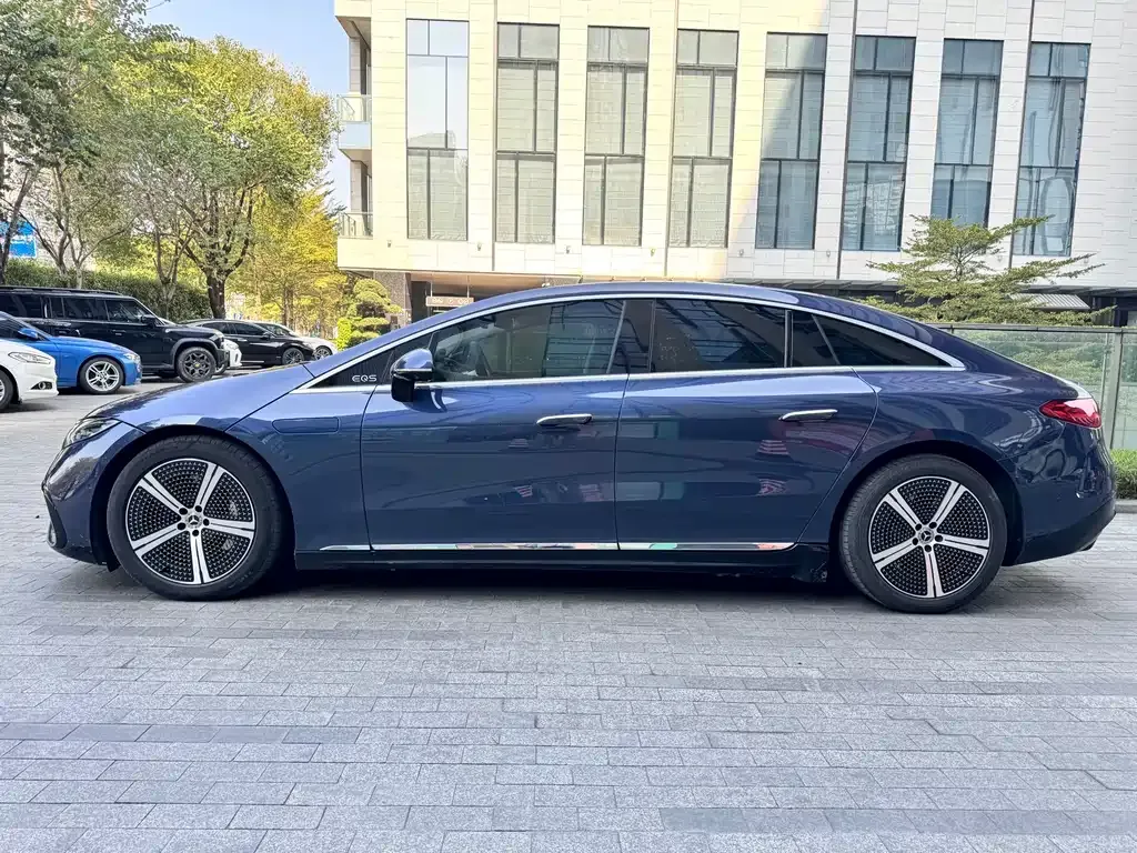 Mercedes-Benz EQS 2023 из CN, фото 6