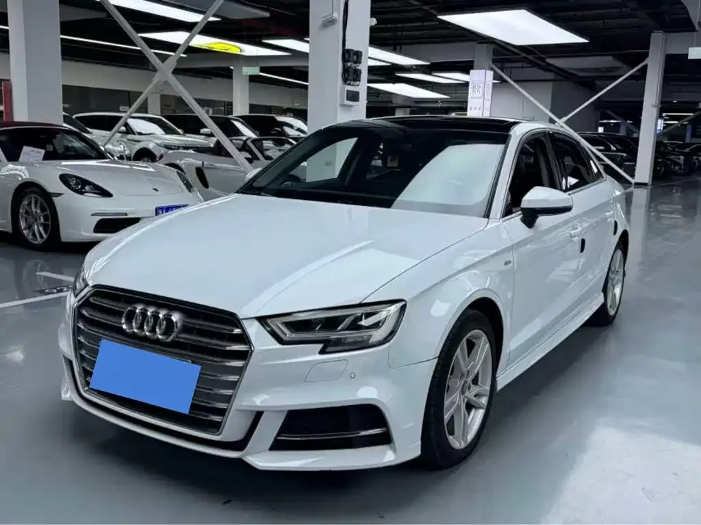 Audi A3 2021 из CN, фото 3