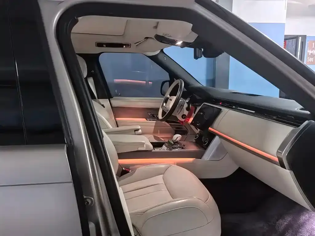 Land Rover Range Rover 2023 из CN, фото 2