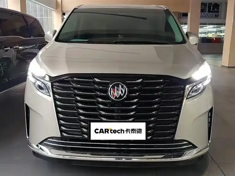 Buick GL8 2023 из CN, фото 4