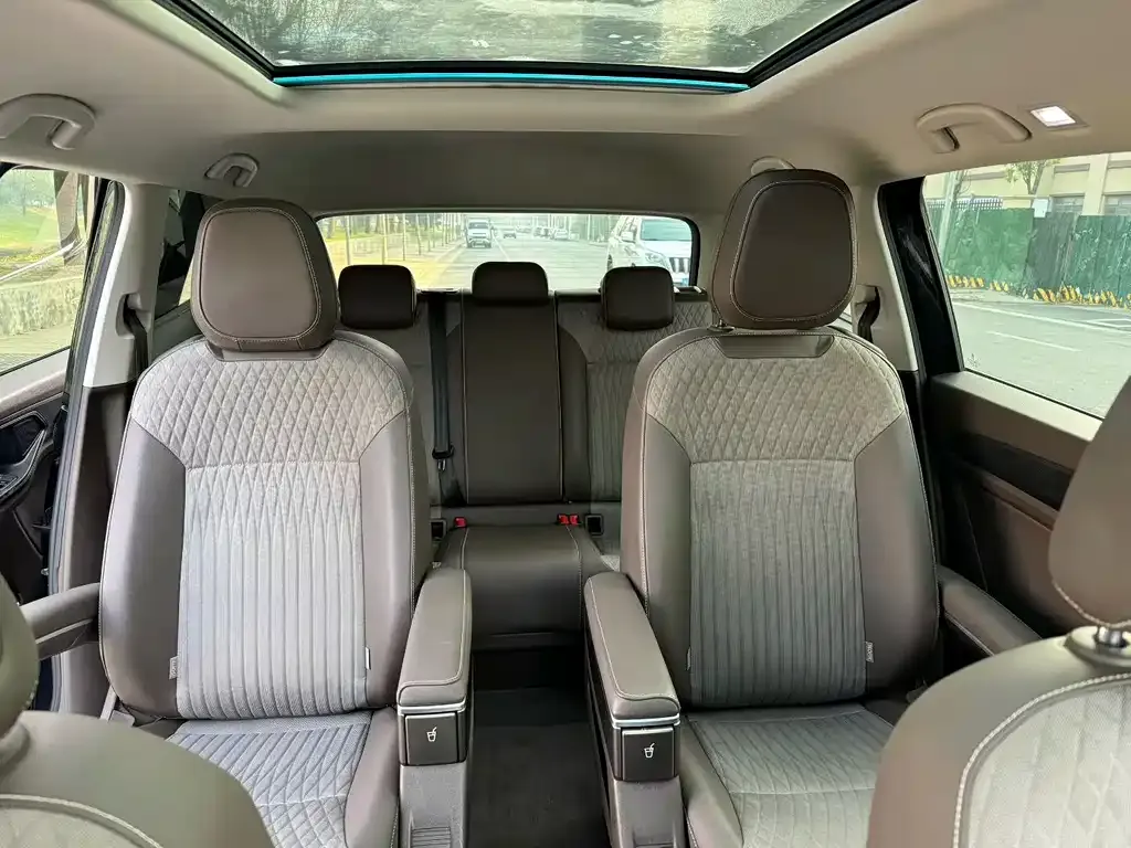 Volkswagen Viloran 2023 из CN, фото 9