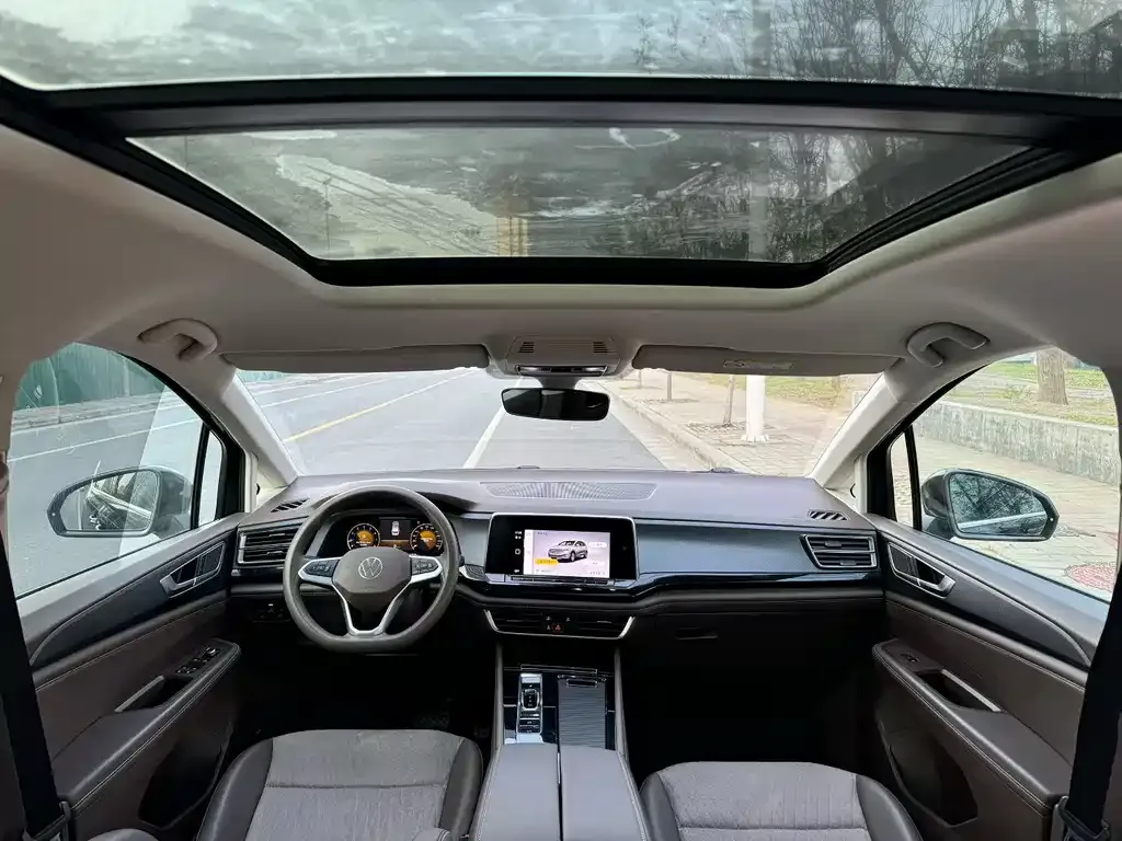 Volkswagen Viloran 2023 из CN, фото 3