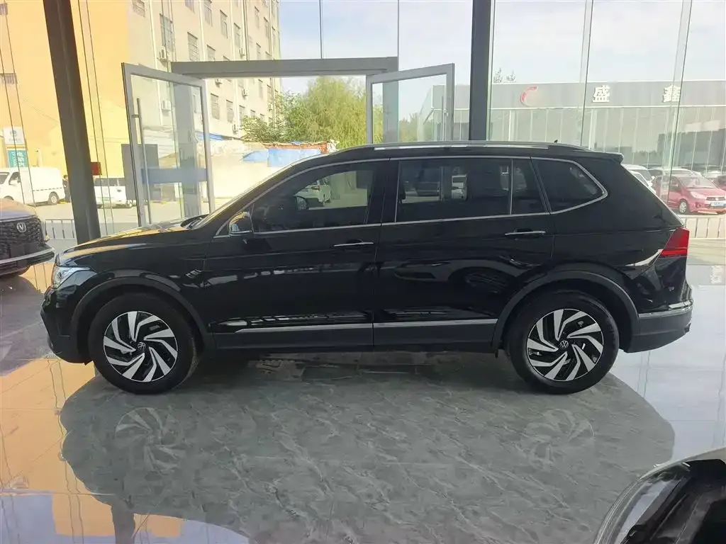 [object Object] Tiguan L 2025 из CN, фото 10