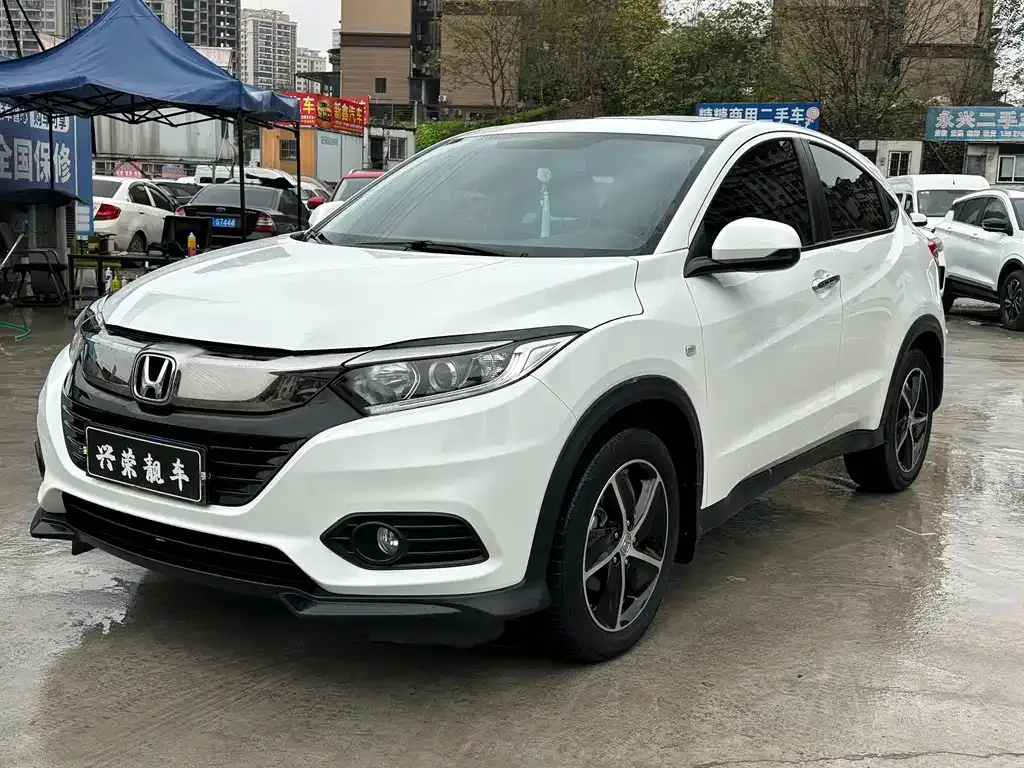 Honda Vezel — фото 1