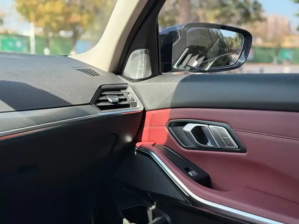 BMW 3 Series — фото 10
