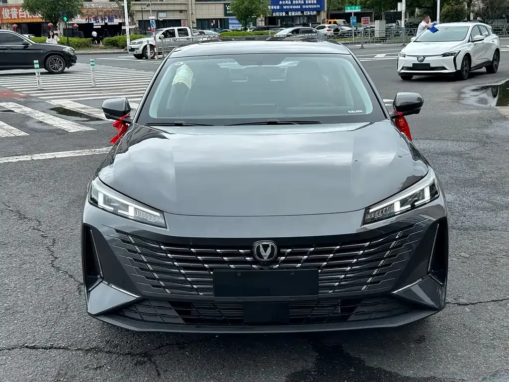 Changan Eado 2025 из CN, фото 2