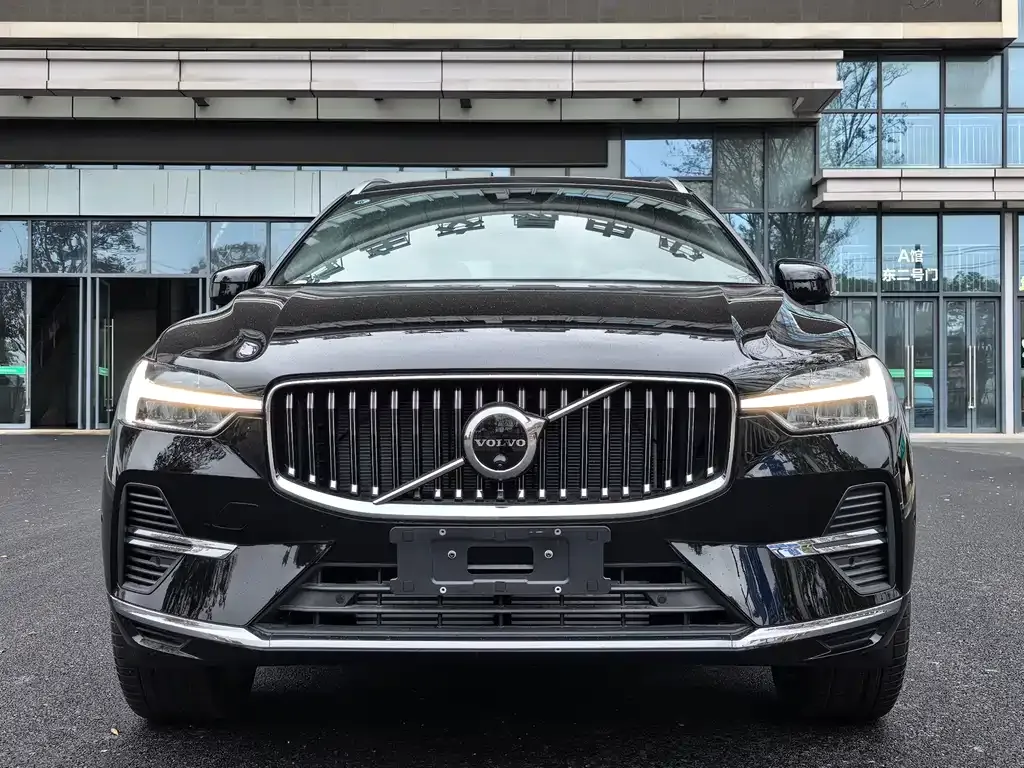 Volvo XC60 PHEV 2025 из CN, фото 9