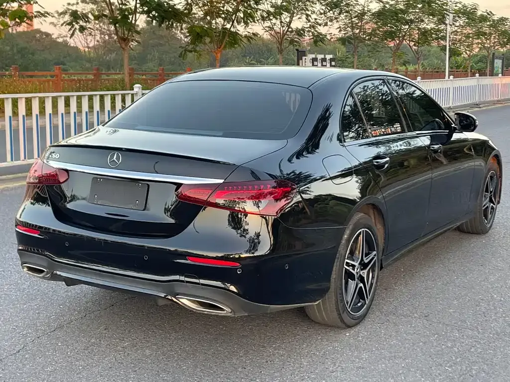 Mercedes-Benz E-Class (Import) 2022 из CN, фото 10