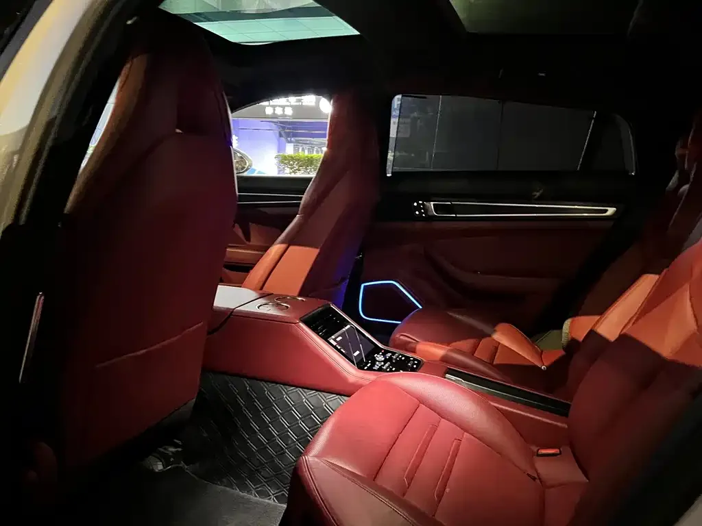 Porsche Panamera 2023 из CN, фото 2