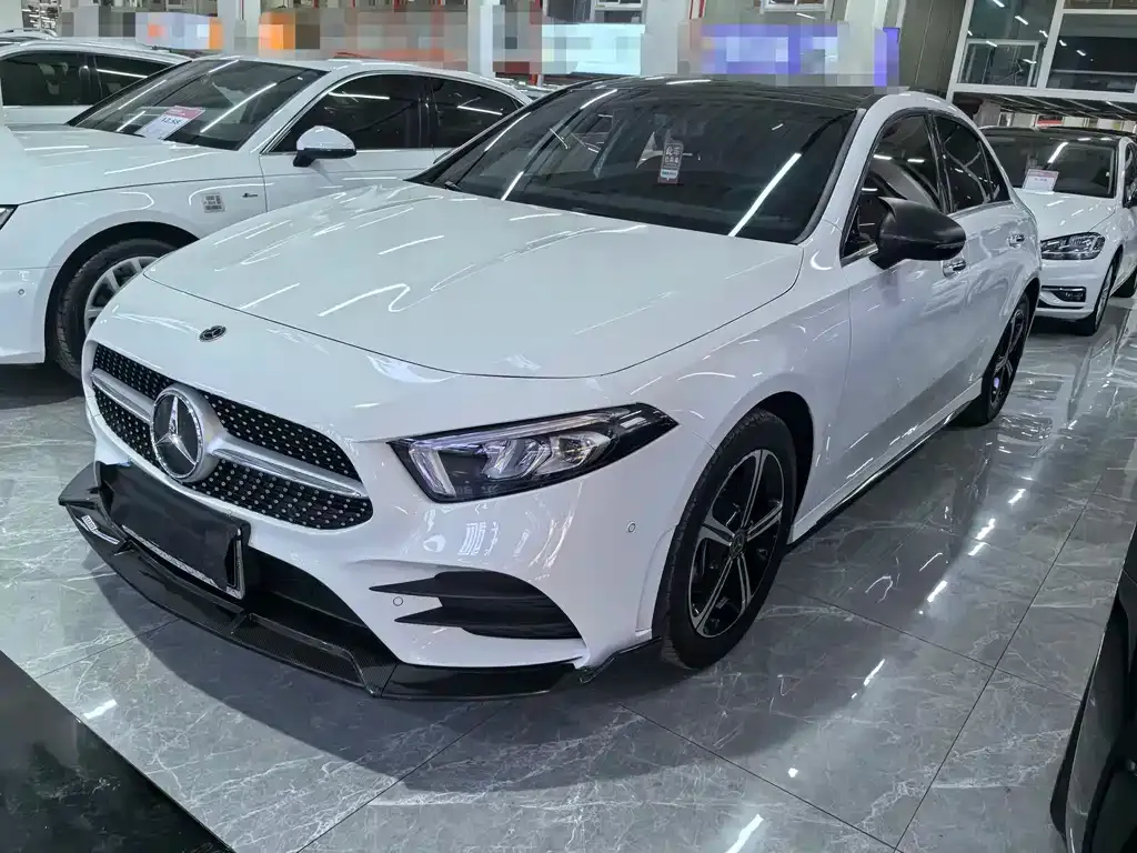 Mercedes-Benz A-Class — фото 1