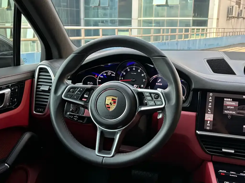 Porsche Cayenne 2021 из CN, фото 2