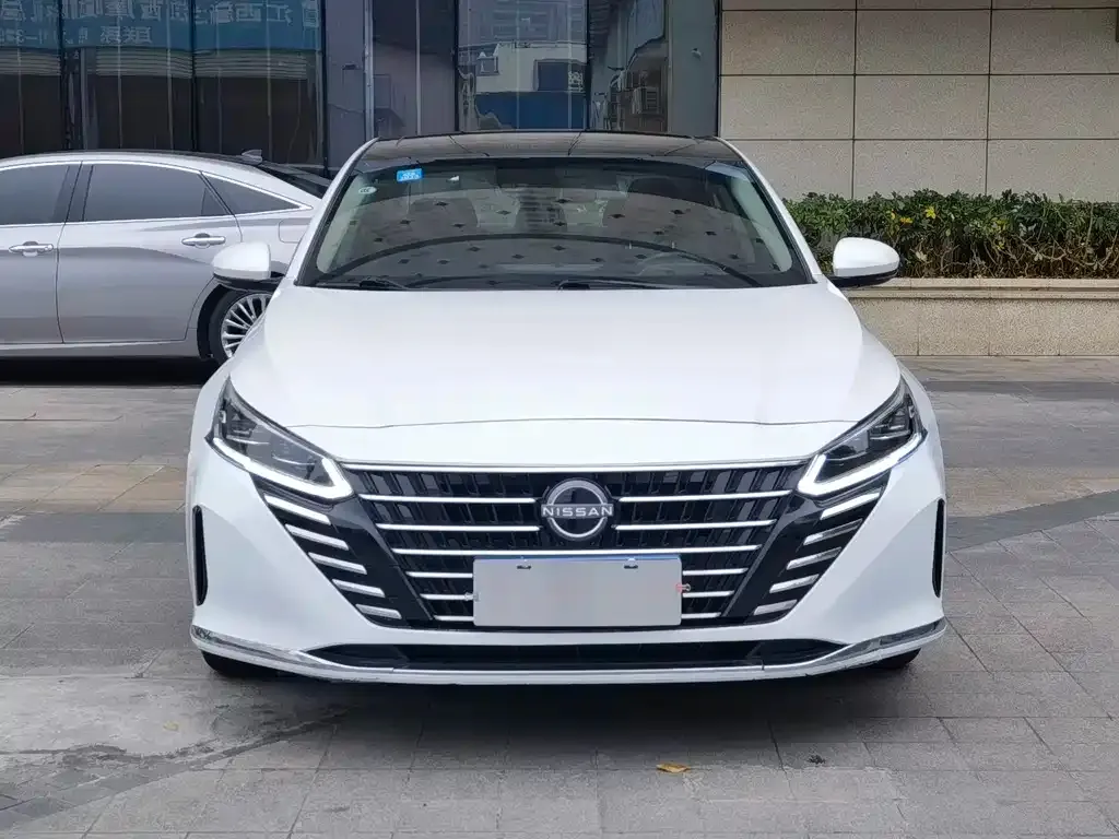 Nissan Teana 2023 из CN, фото 2