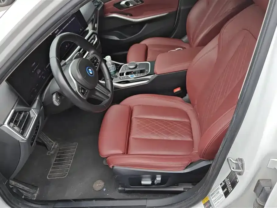 BMW i3 — фото 9