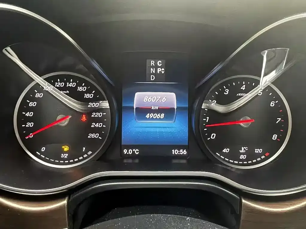 Mercedes-Benz V-Class 2023 из CN, фото 9