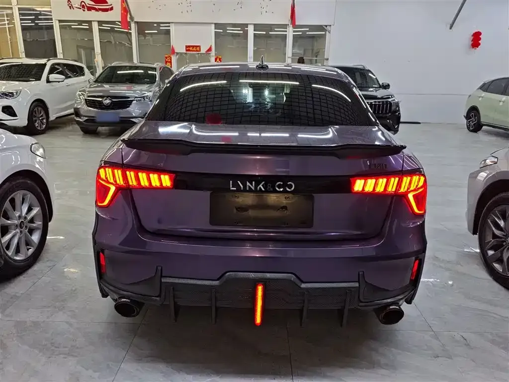 Lynk & Co 03 2021 из CN, фото 9