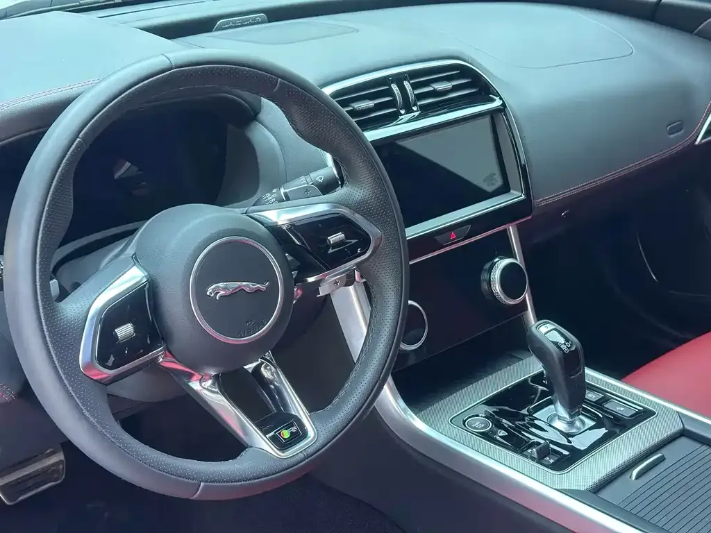Jaguar XEL 2025 из CN, фото 7