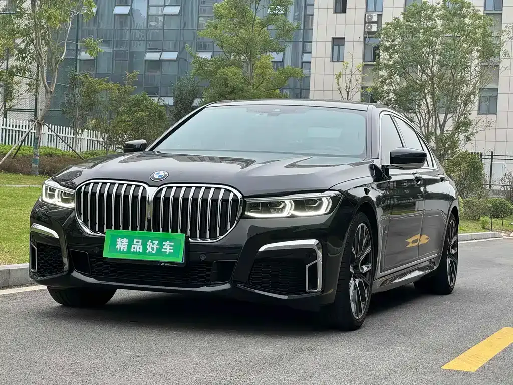 BMW 7 Series 2021 из CN, фото 1