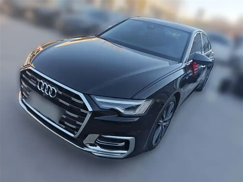 Audi A6L 2023 из CN, фото 1