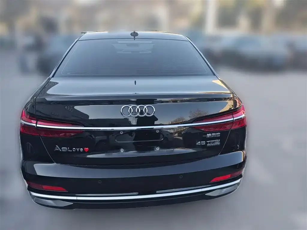 Audi A6L 2023 из CN, фото 5