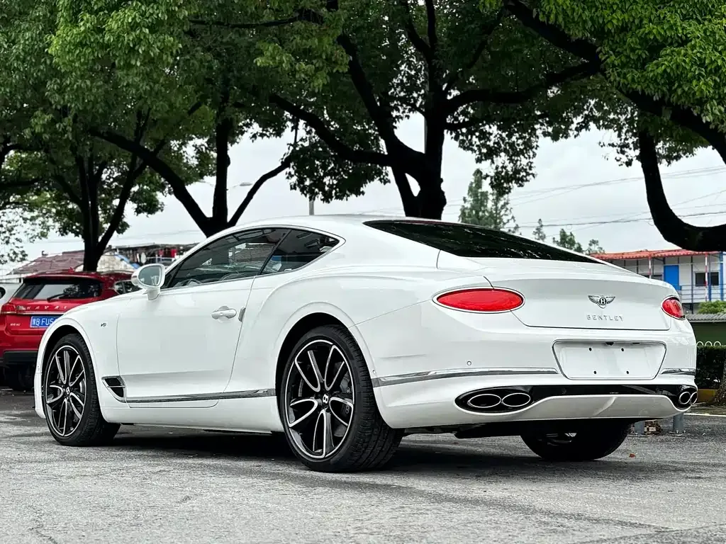Bentley Continental — фото 10