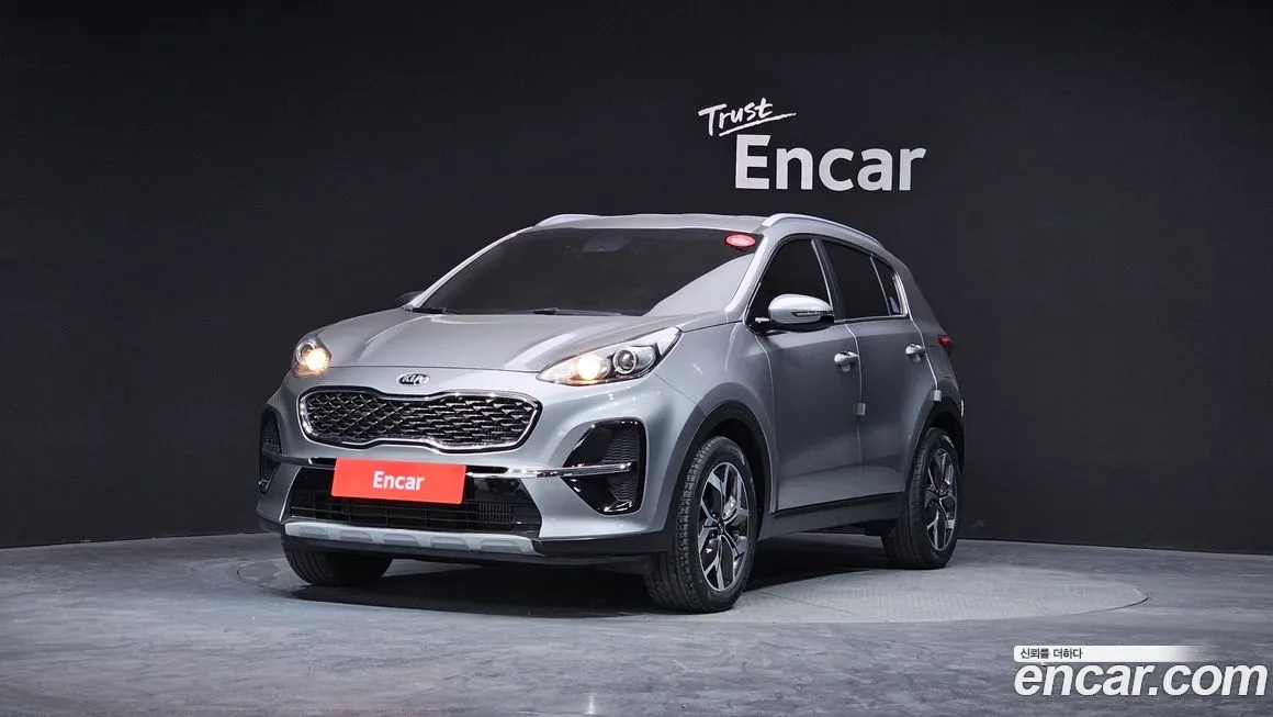 Kia Sportage — фото 1