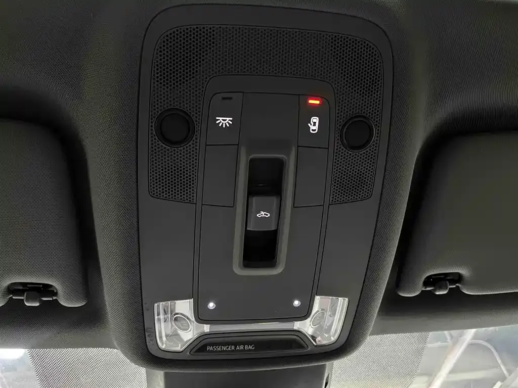 Audi A3 2023 из CN, фото 9