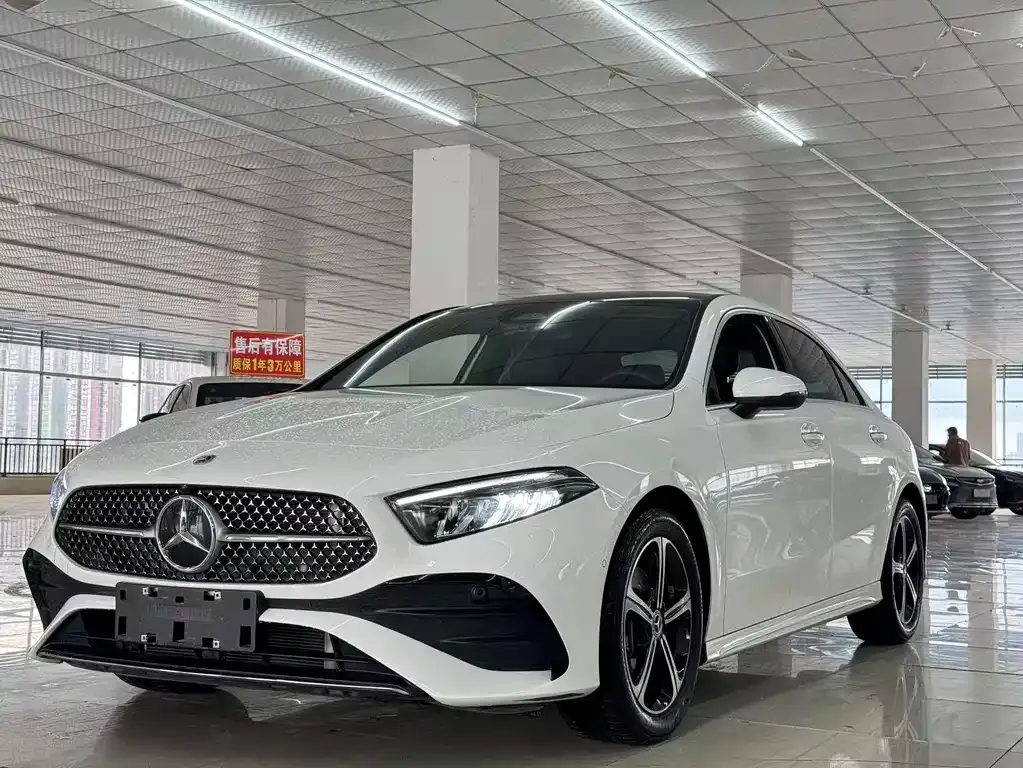 Mercedes-Benz A-Class 2023 из CN, фото 1