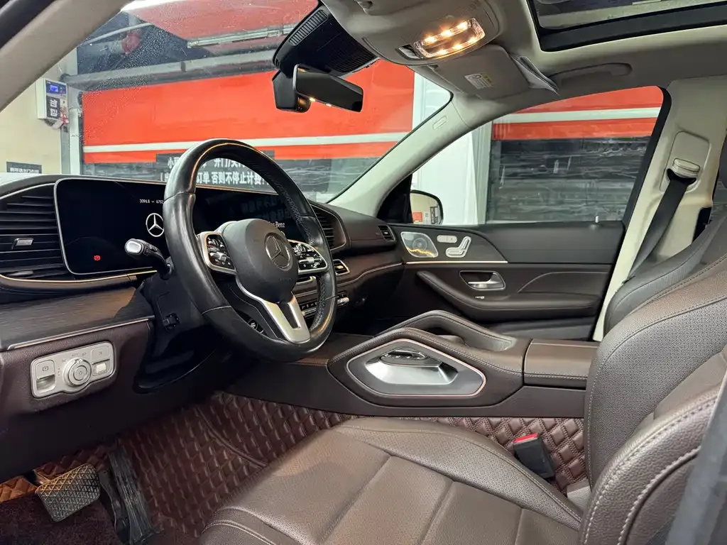 Mercedes-Benz GLE — фото 7