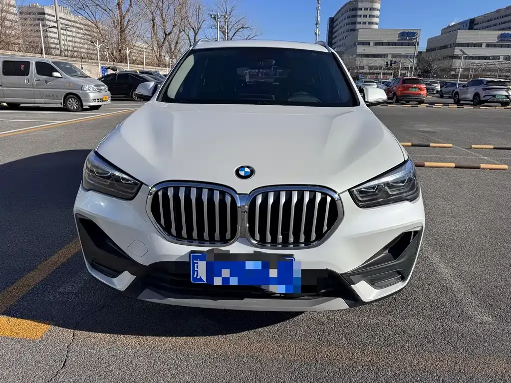 BMW X1 — фото 2