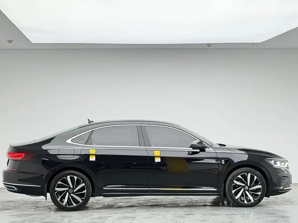Volkswagen Passat 2024 из CN, фото 5