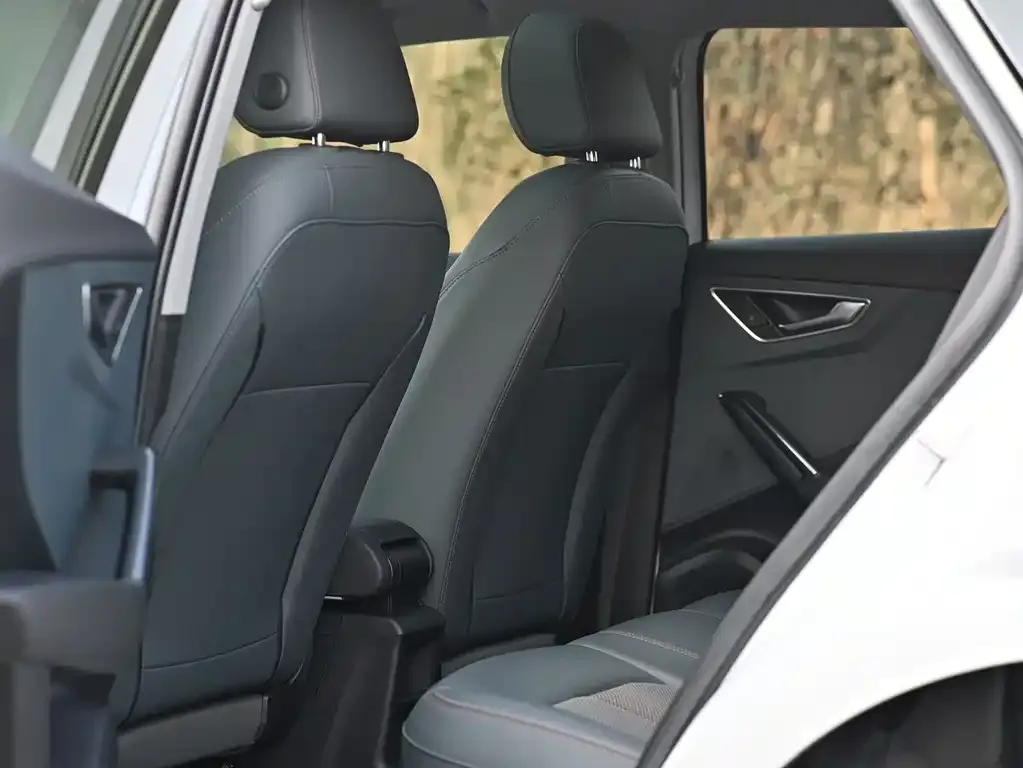 Audi Q2L 2021 из CN, фото 3